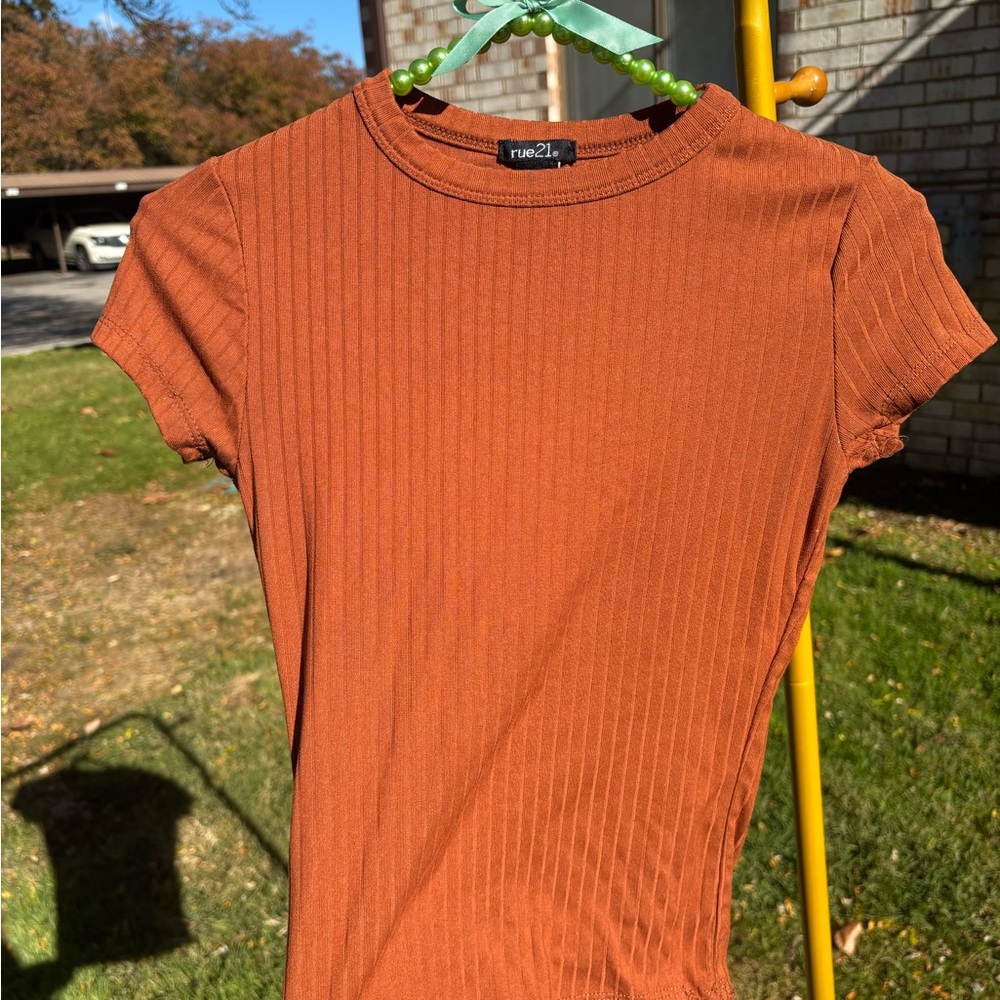 Rue21 Women's Short Sleeve Ribbed Tee in Orange